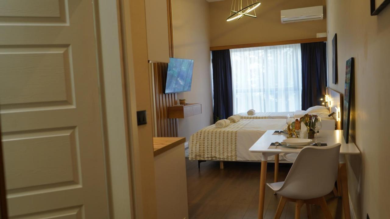 Daily Rent Studio Apartments Тирана Экстерьер фото